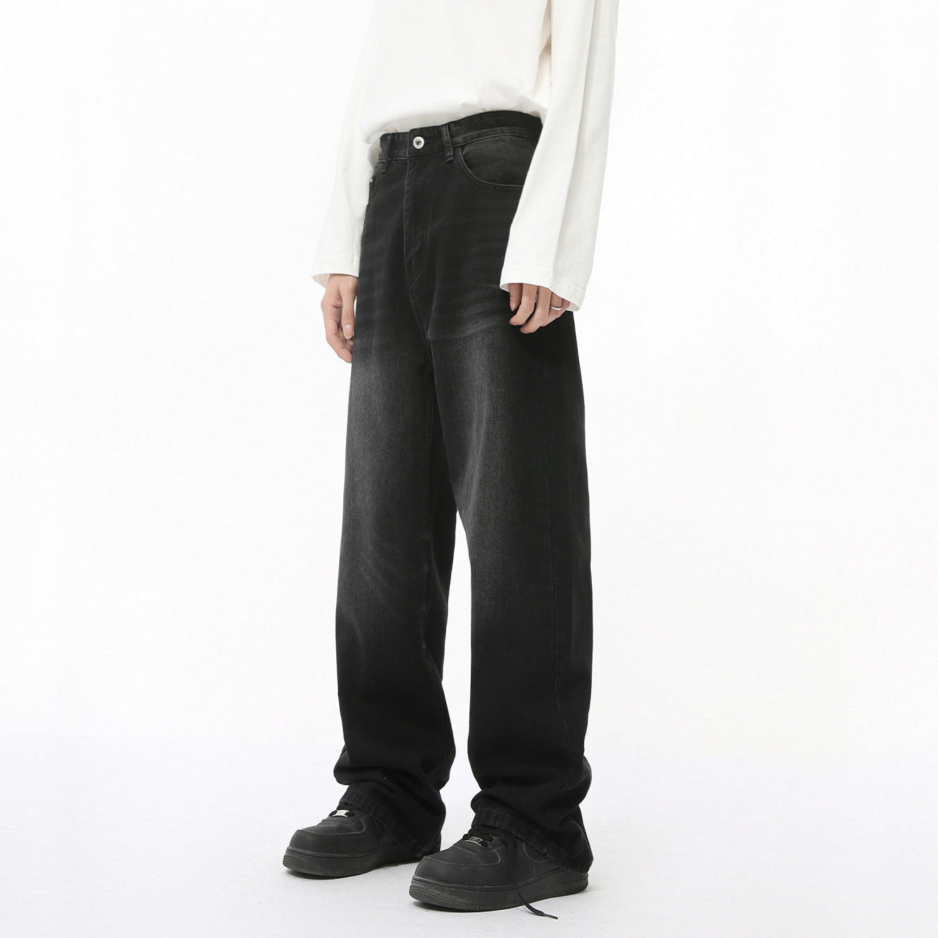 Straight Washed Jeans