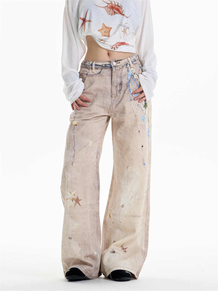 Retro Print Worn Jeans