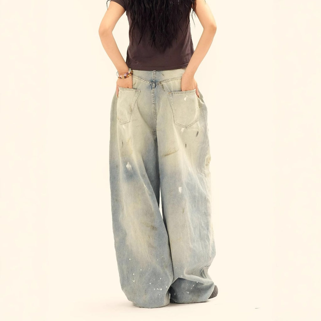 Distressed Mopping Jeans