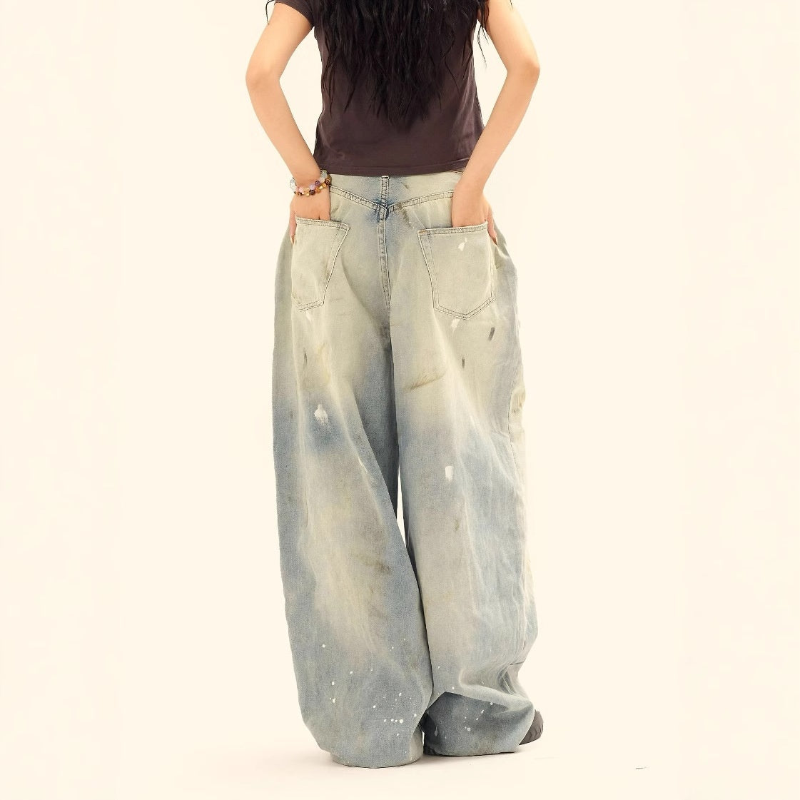 Distressed Mopping Jeans
