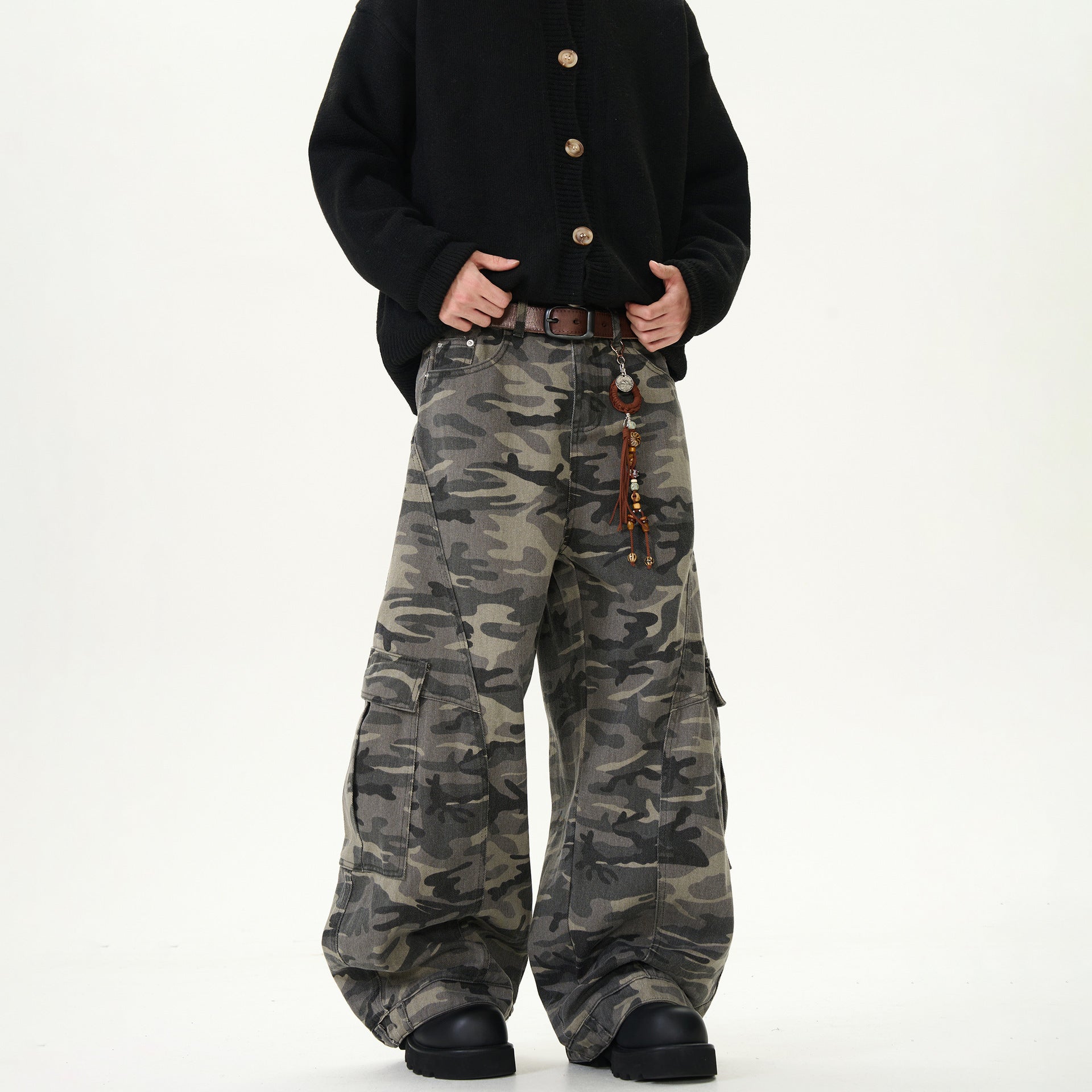 Camouflaged Retro Jeans