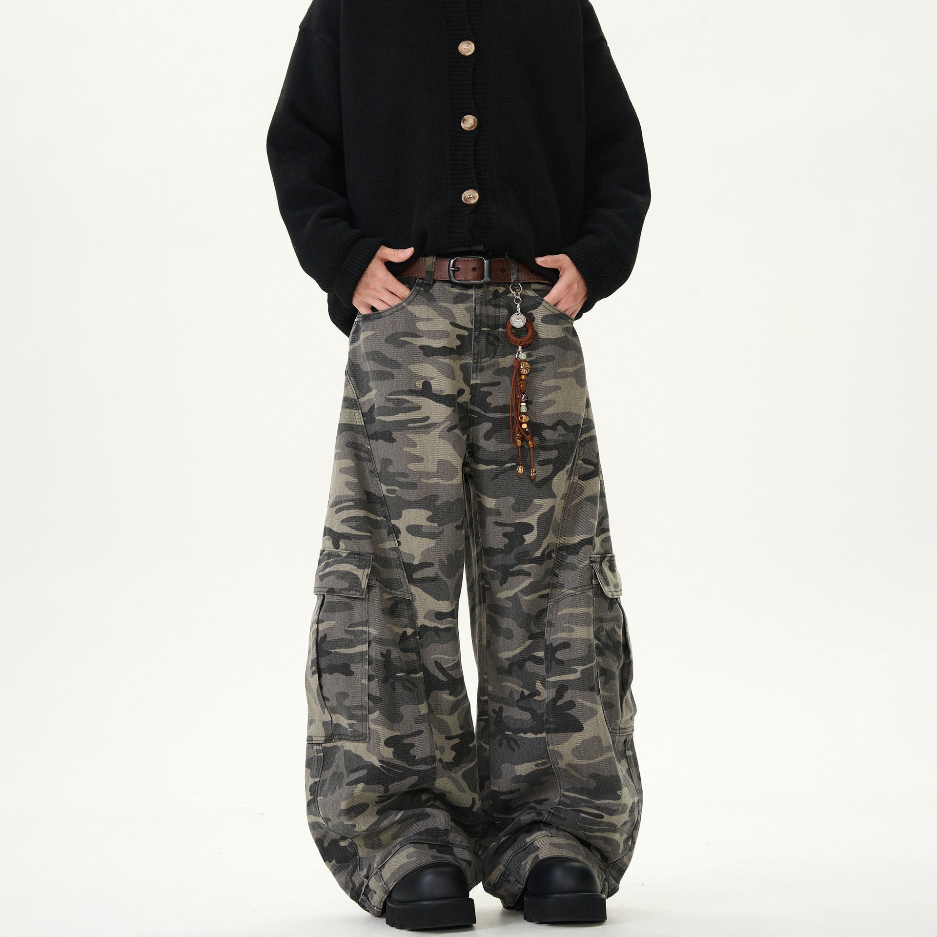 Camouflaged Retro Jeans