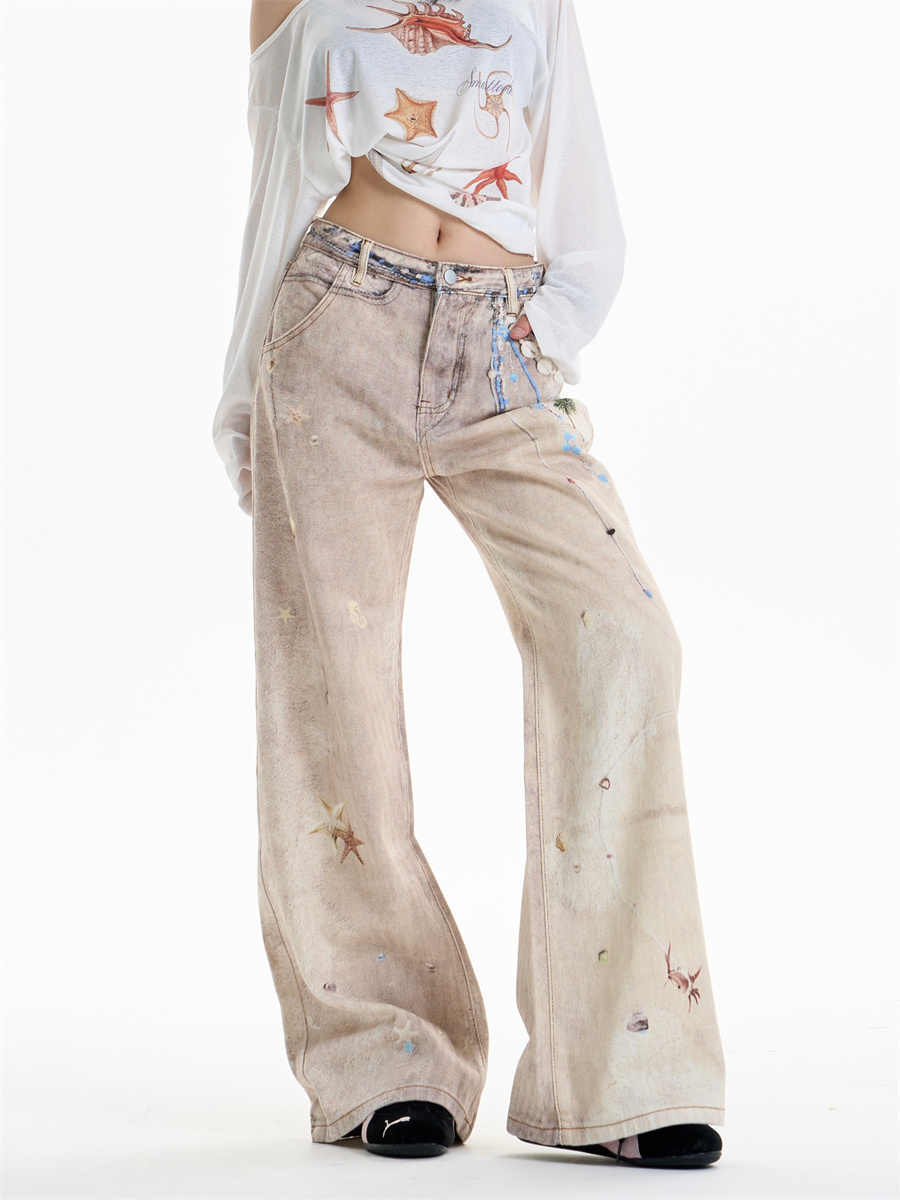 Retro Print Worn Jeans