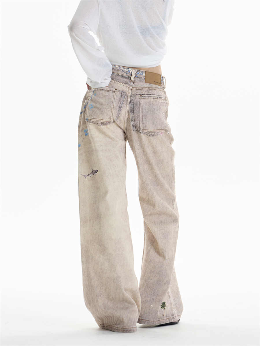 Retro Print Worn Jeans
