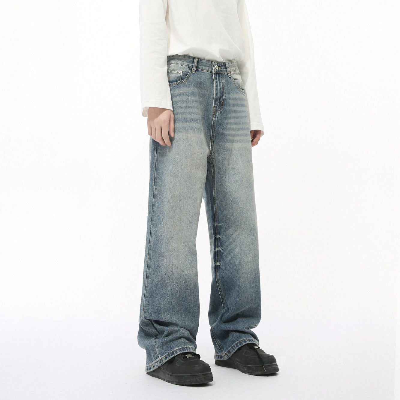 Straight Washed Jeans
